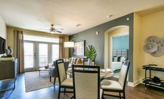 featured image of 2422 Fort Worth Ave #3883