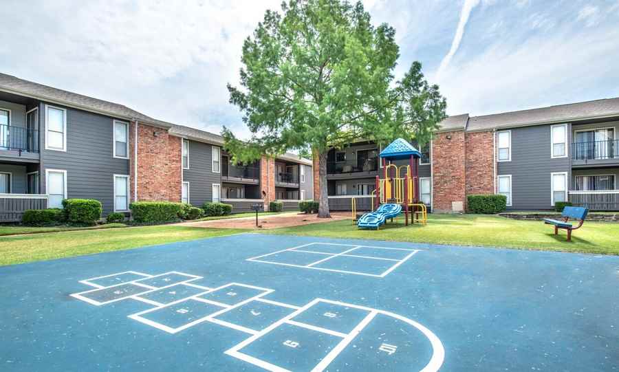 W Northwest Hwy #4113 - Photo 6 of 10