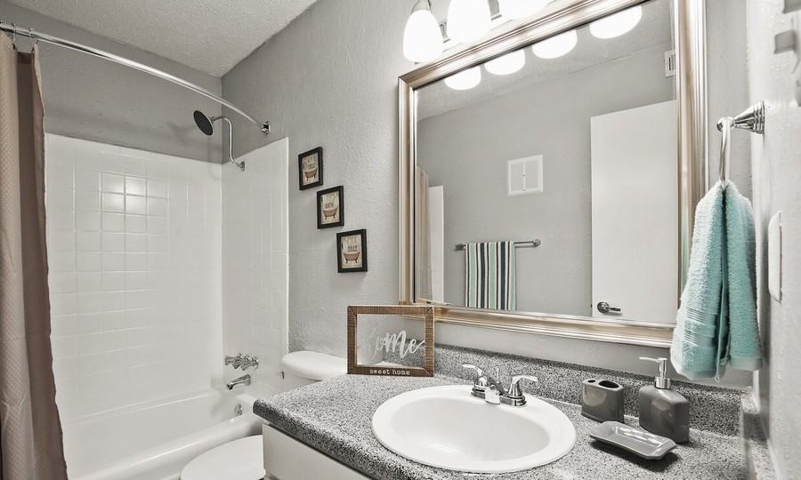 W Northwest Hwy #4114 - Photo 2 of 10