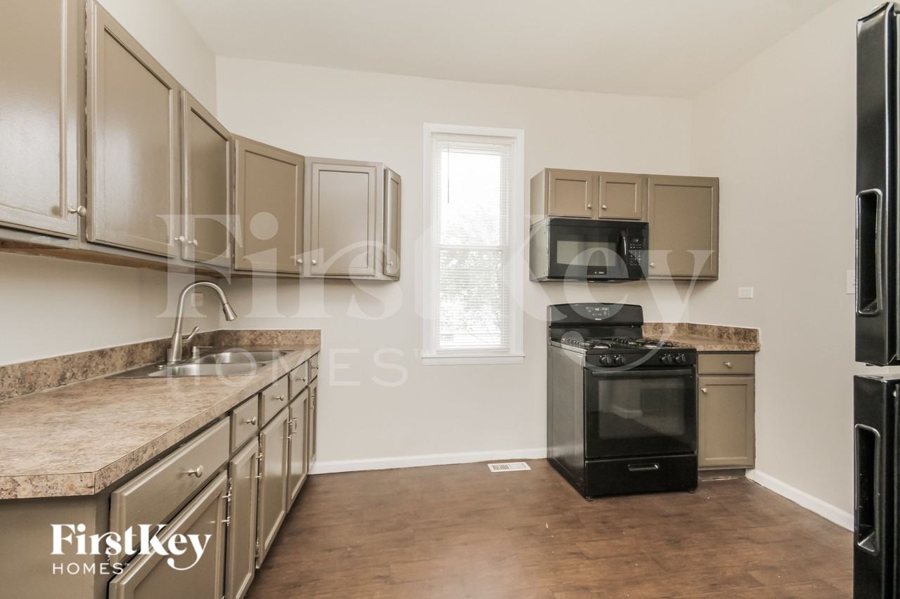 14522 S Short St - Photo 5 of 16