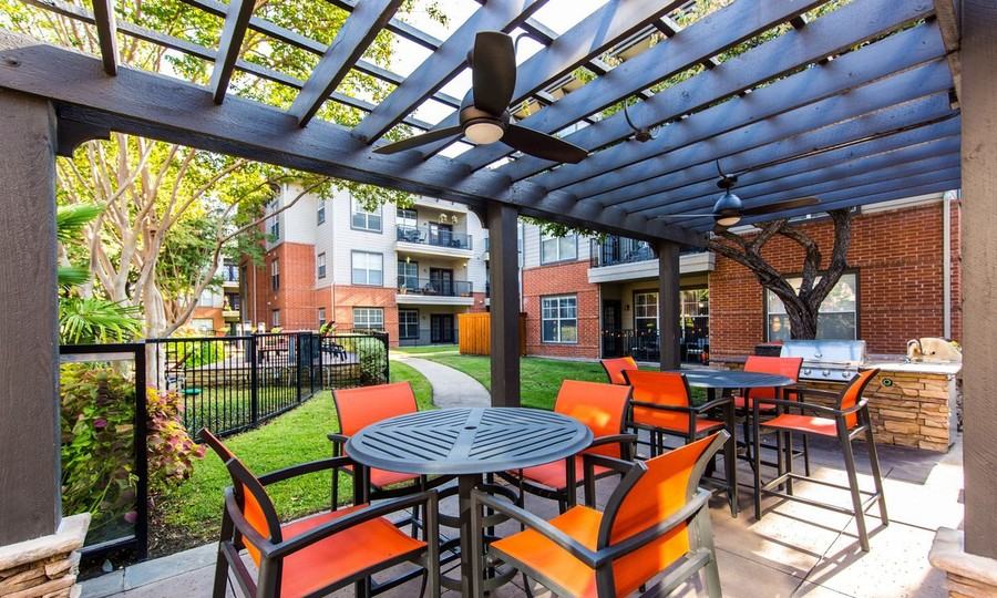 2758 Gaston Ave #4465 - Photo 7 of 24