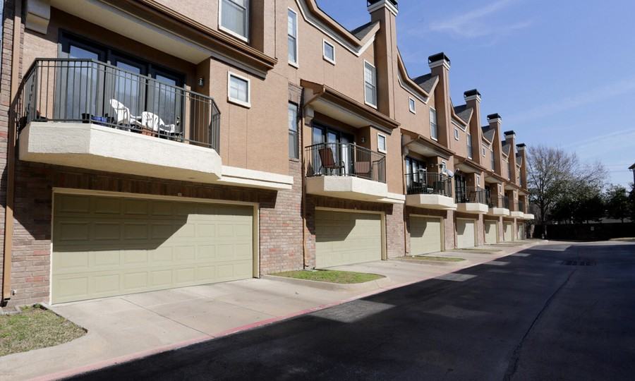 5389 Southern Blvd #3250