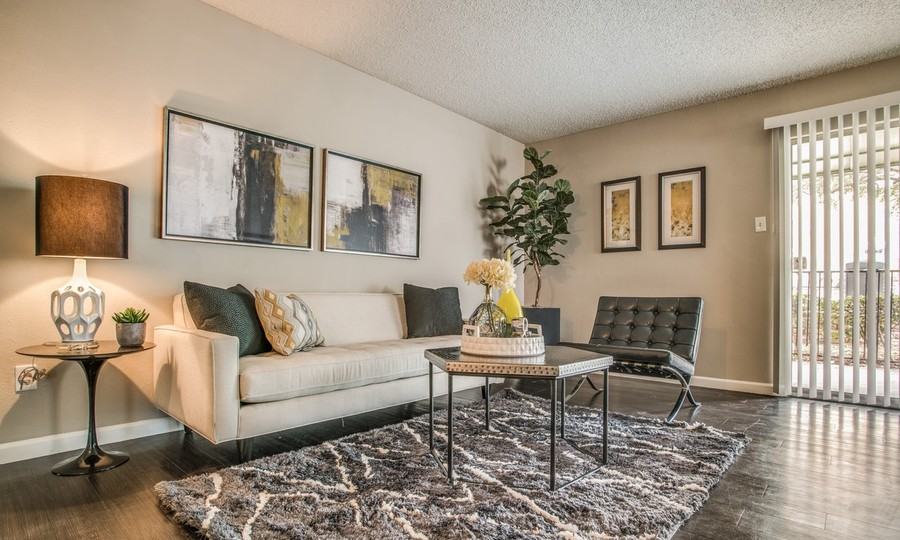 9917 Whitehurst Dr #1817 - Photo 2 of 6