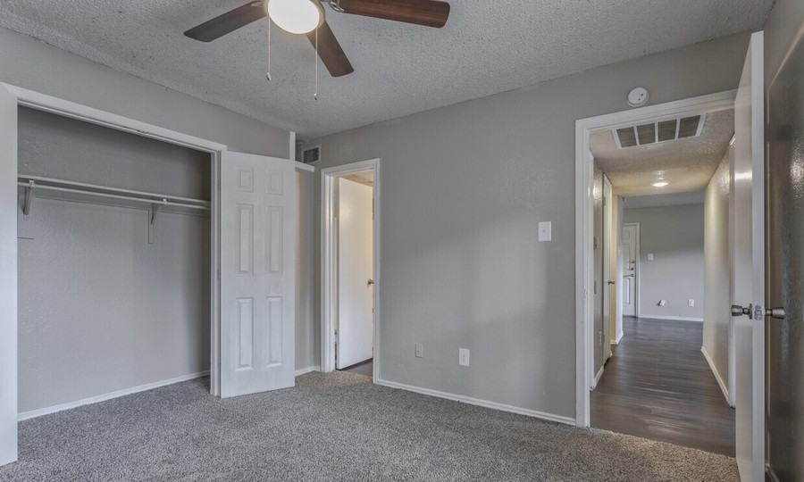 2906 Dilido Rd #2830 - Photo 5 of 50