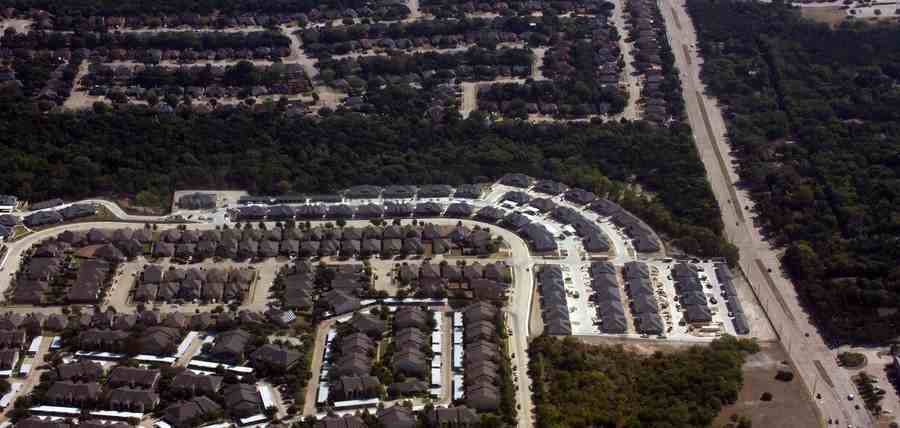 Clarkwood Dr #1928 - Photo 7 of 11