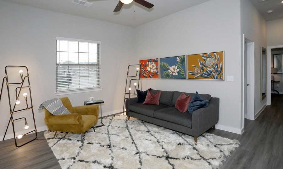 Clarkwood Dr #1929 - Photo 5 of 11