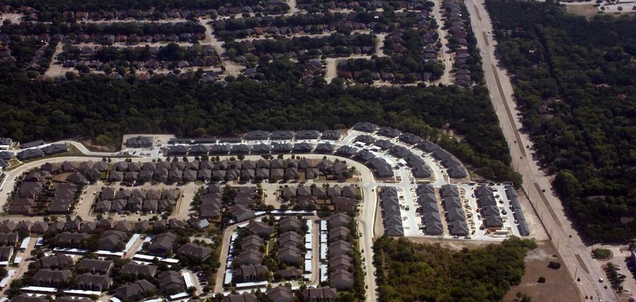 Clarkwood Dr #1929 - Photo 7 of 11