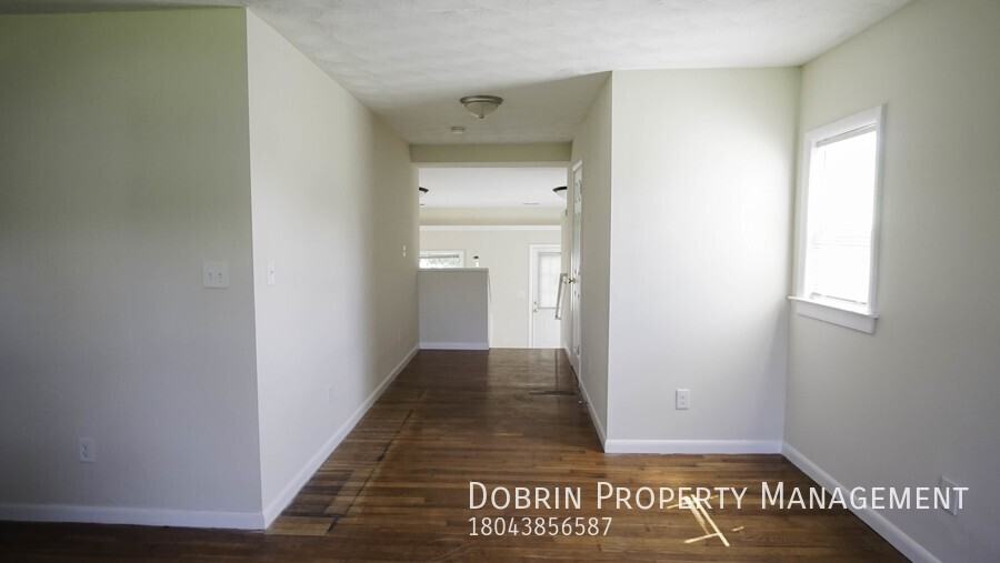 1011 Kinney St - Photo 7 of 25