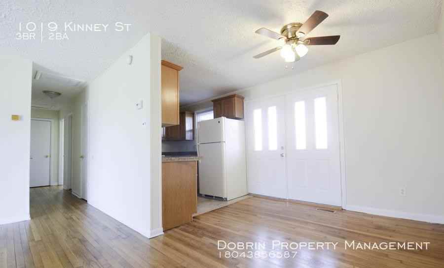 1019 Kinney St - Photo 4 of 18