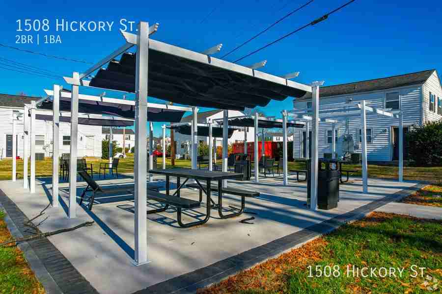 1508 Hickory St - Photo 7 of 22