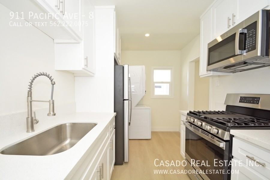 911 Pacific Ave #8 - Photo 5 of 6