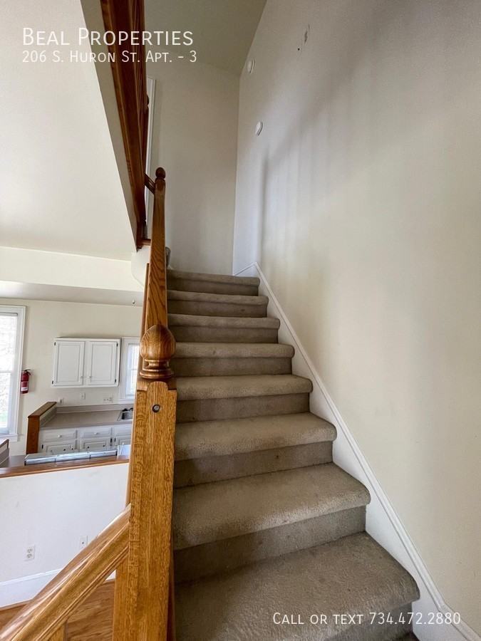 206 S Huron St #3 - Photo 7 of 11