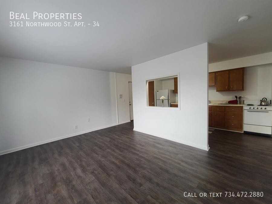 3161 Northwood Ave #34 - Photo 6 of 13