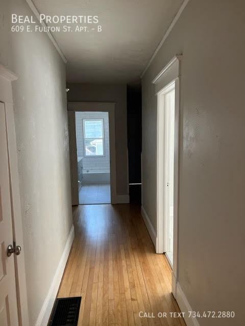 609 Fulton St E #B - Photo 6 of 17