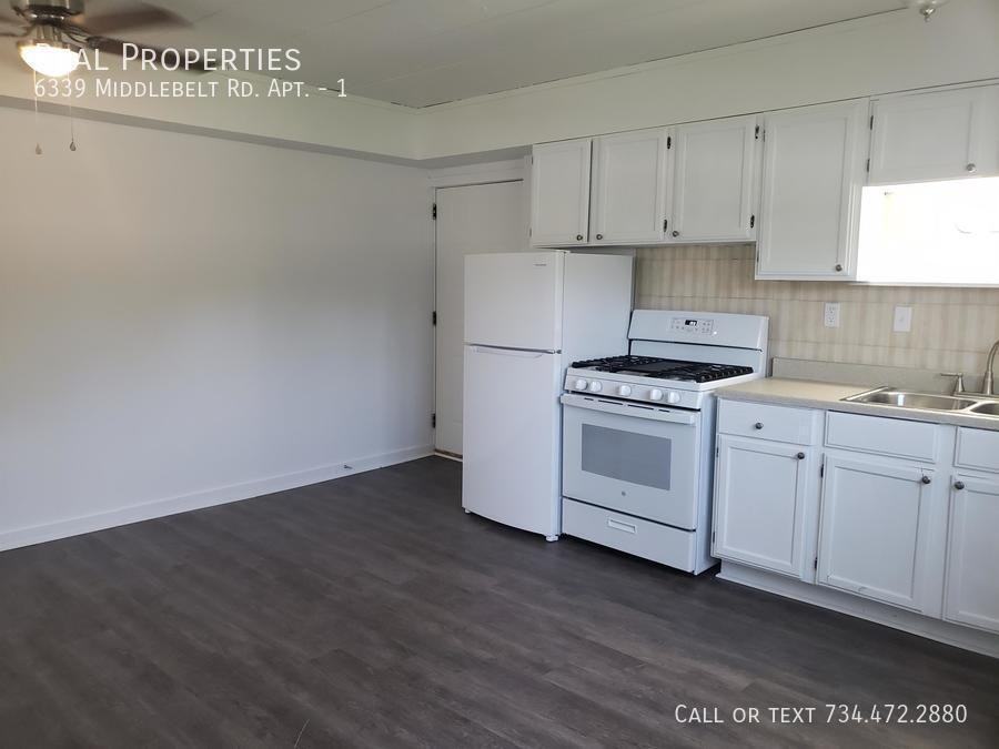 6339 Middlebelt Rd #1 - Photo 3 of 10