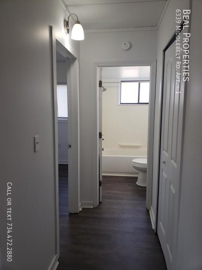 6339 Middlebelt Rd #1 - Photo 6 of 10