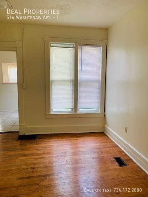 WASHTENAW APT & #1 - Photo 4 of 16