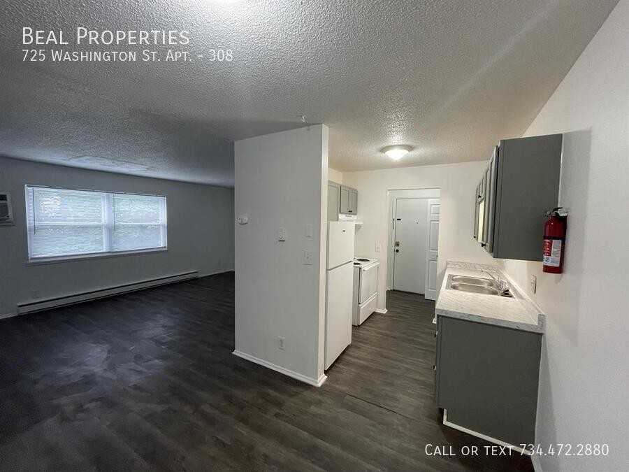 725 Washington St #308 - Photo 3 of 11