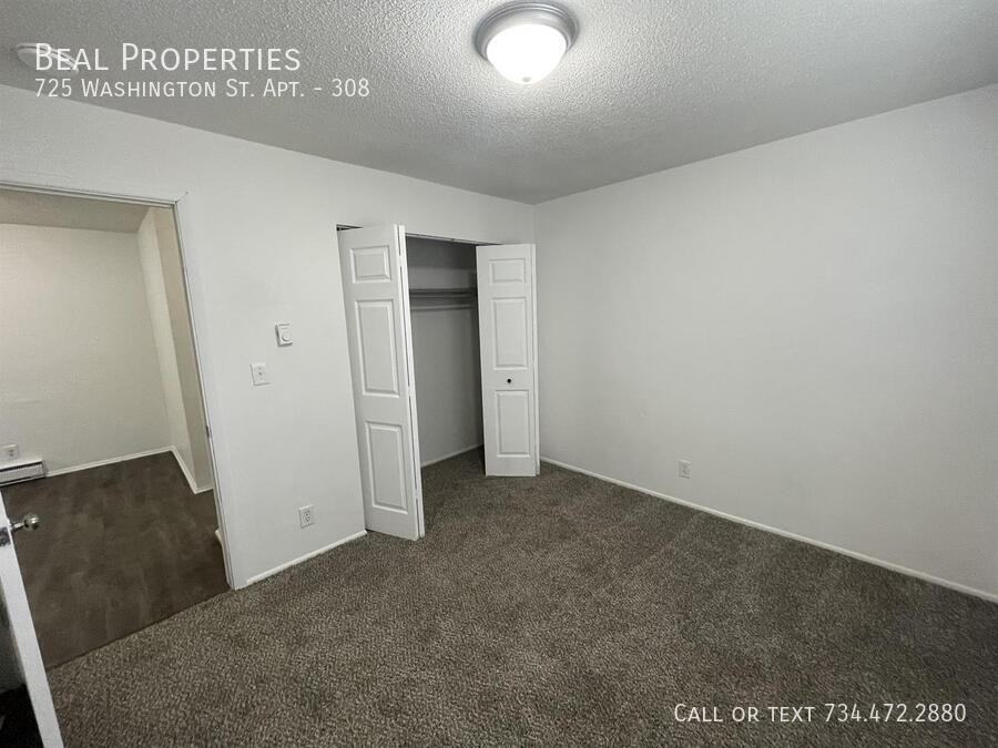 725 Washington St #308 - Photo 7 of 11
