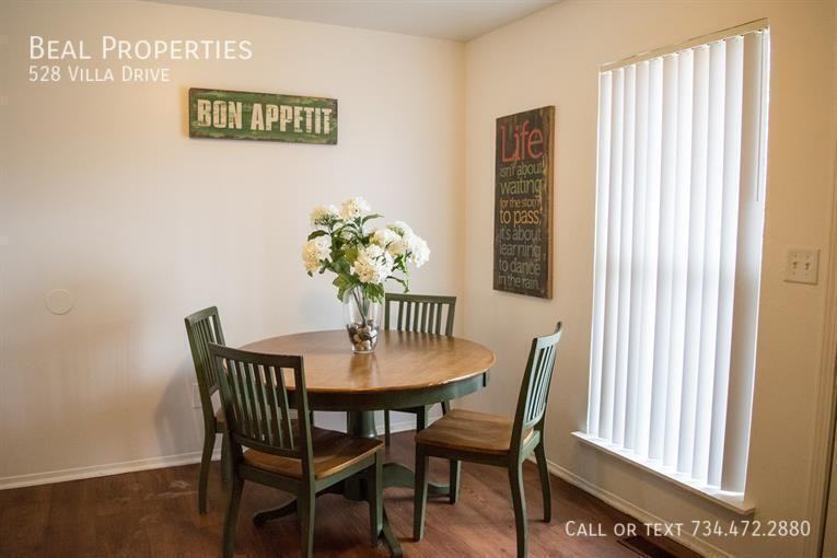 528 Villa Dr - Photo 3 of 18