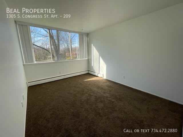 1305 S Congress St #209 - Photo 4 of 10
