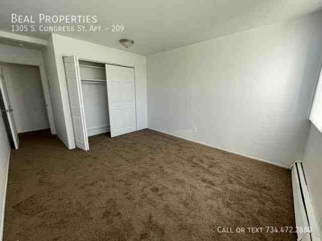 1305 S Congress St #209 - Photo 5 of 10