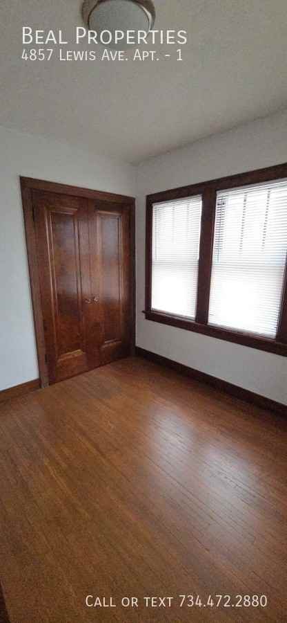 4857 Lewis Ave #1 - Photo 2 of 8