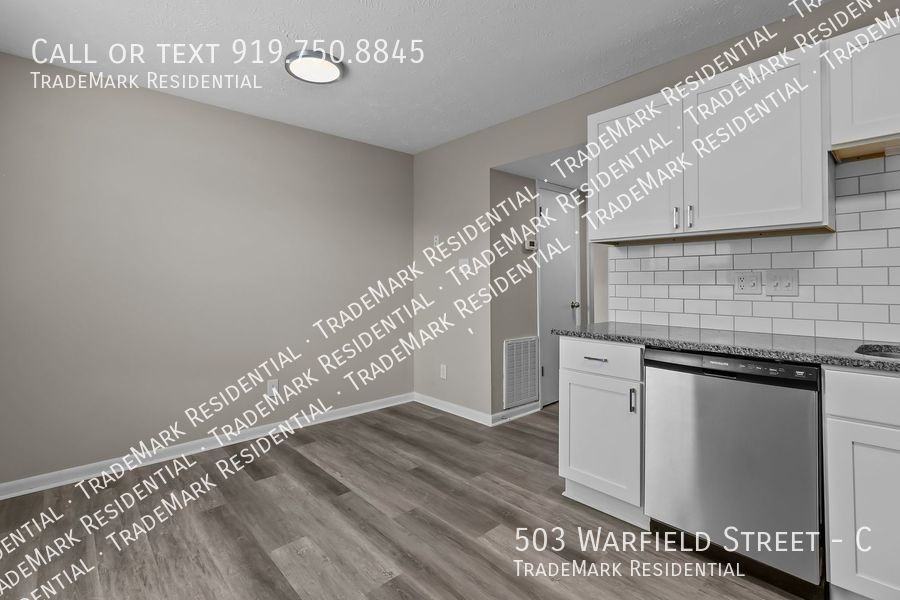 503 Warfield St #C - Photo 4 of 25