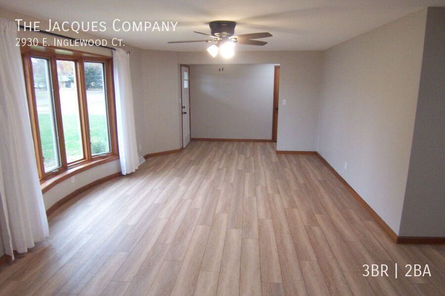 2930 E Inglewood Ct - Photo 4 of 17