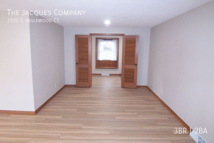 2930 E Inglewood Ct - Photo 5 of 17