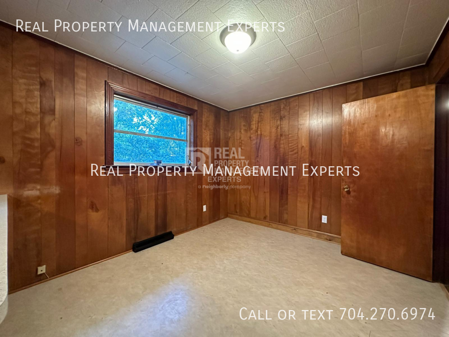 1396 Shinnville Rd - Photo 5 of 13