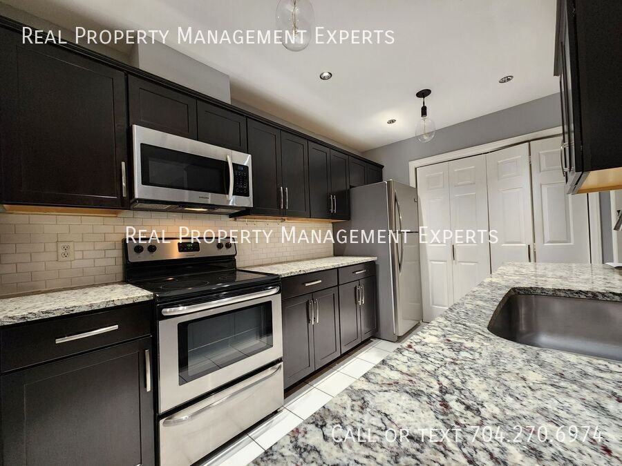 3707 Colony Crossing Dr - Photo 2 of 14