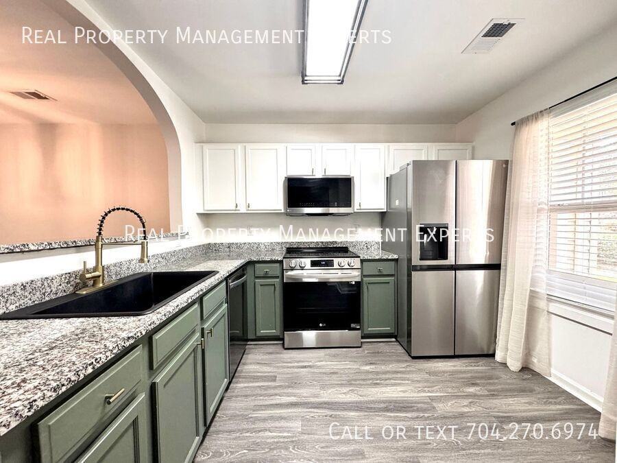 3837 Glenlea Commons Dr - Photo 4 of 18