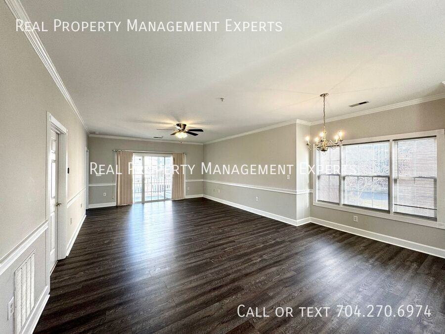 8969 Meadow Vista Rd - Photo 3 of 13