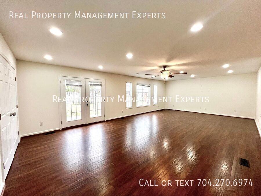 133 Polaris Dr - Photo 6 of 18