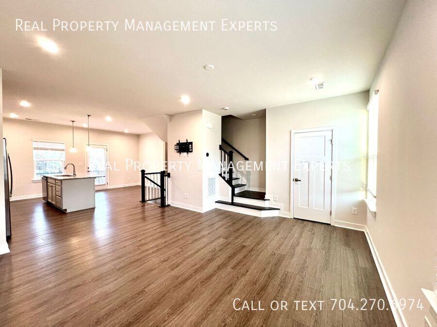 1609 Aspire St - Photo 5 of 16