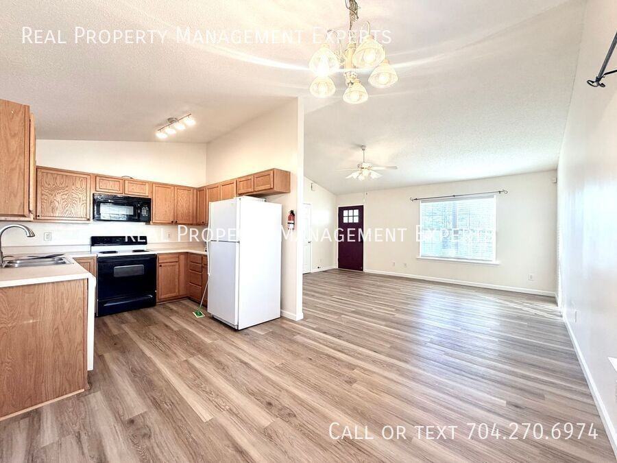 123 Garden St - Photo 5 of 22