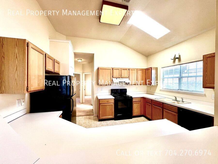 109 Claremont Way - Photo 2 of 21