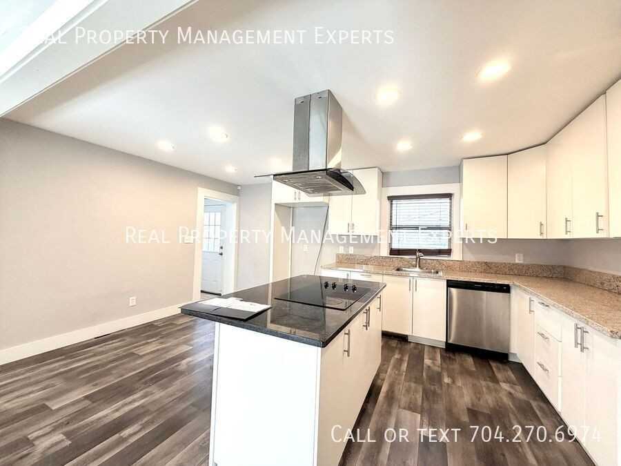 3819 Langley Rd - Photo 2 of 19