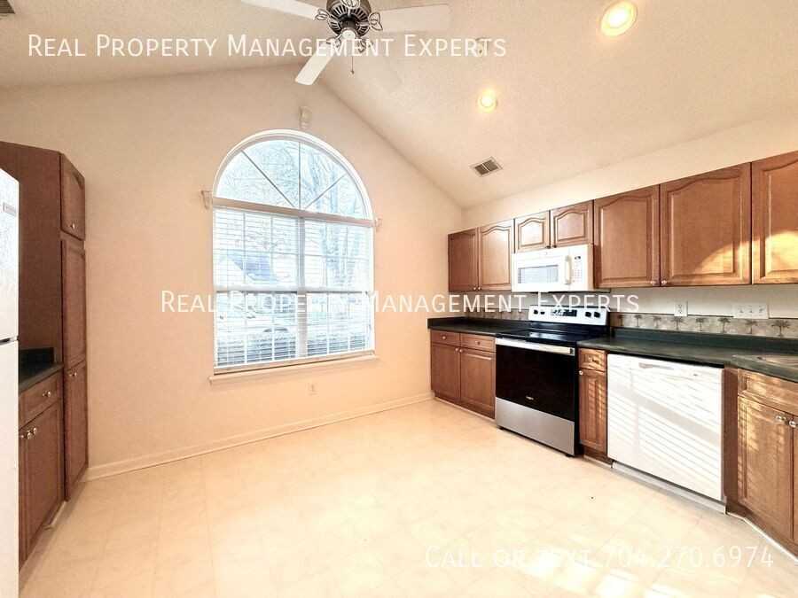 5908 Moose Ln - Photo 2 of 16