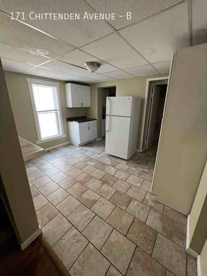 171 Chittenden Ave #B - Photo 4 of 13