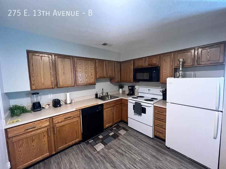 275 E 13th Ave #B - Photo 5 of 23