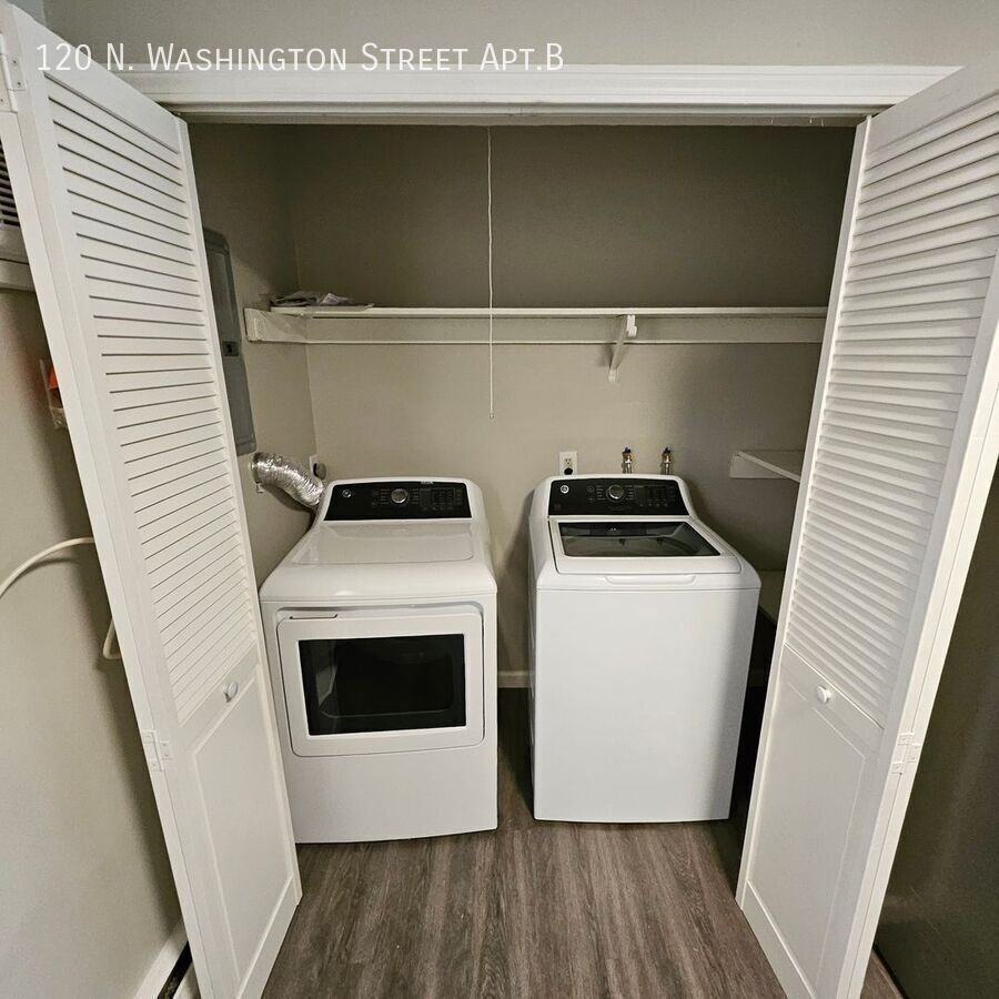 120 N Washington St Apt B - Photo 6 of 17