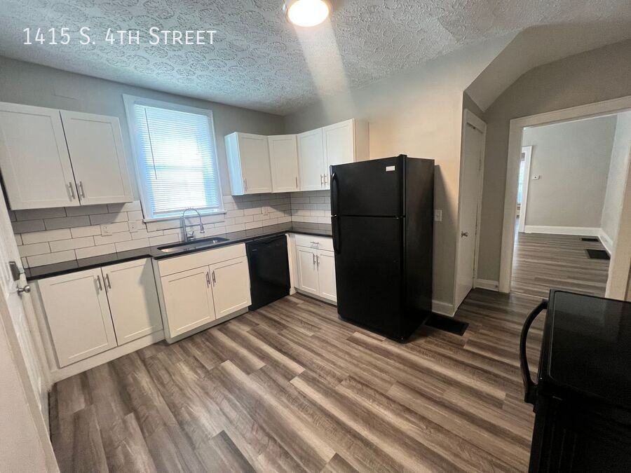 1415 S 4th St - Photo 6 of 22