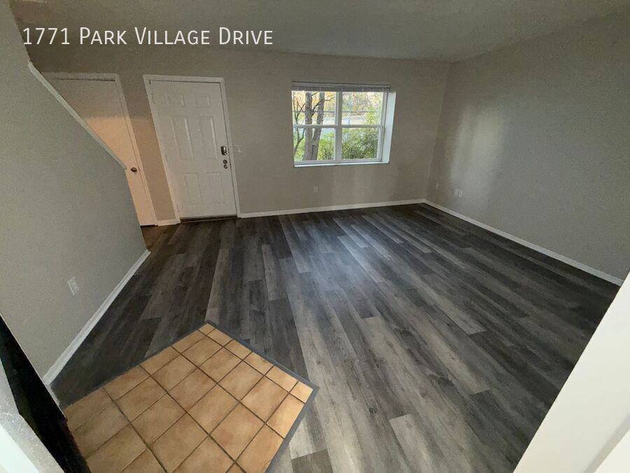 1771 Park Village Dr - Photo 3 of 22