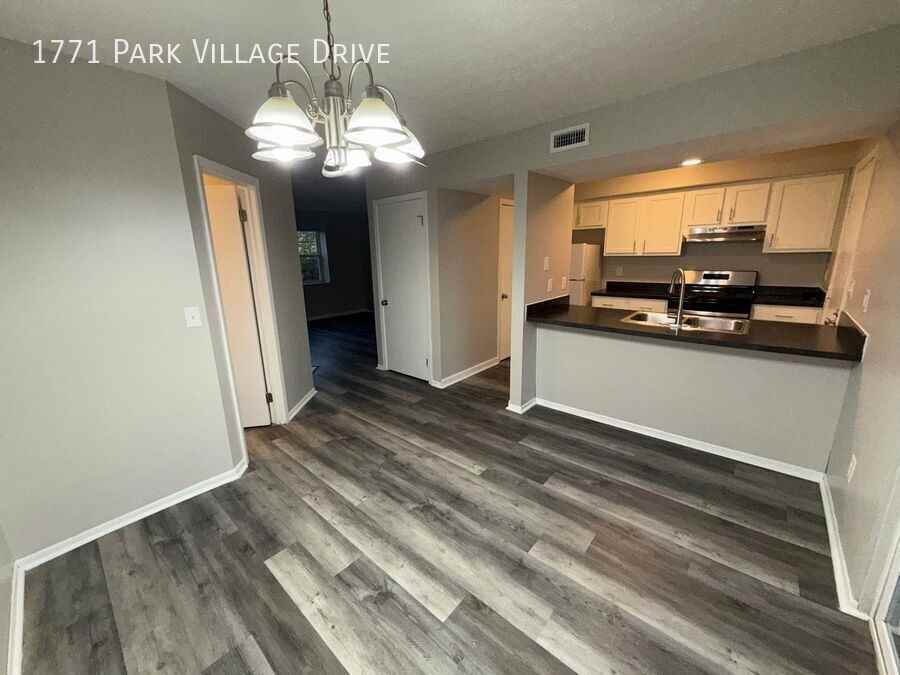 1771 Park Village Dr - Photo 6 of 22