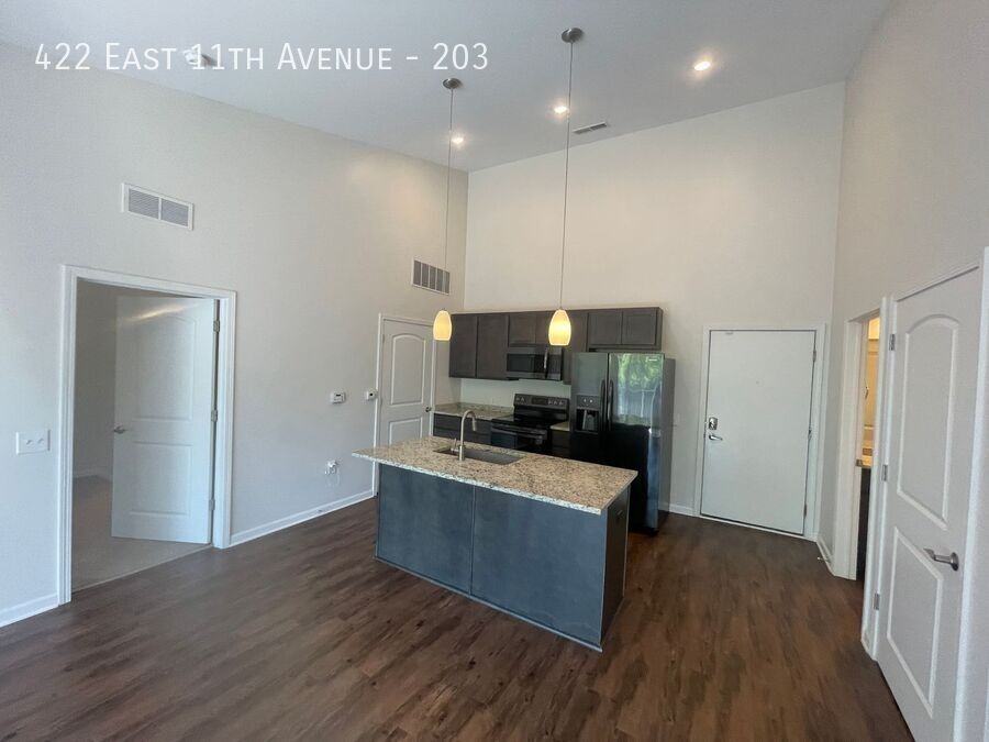 422 E 11th Ave #203 - Photo 5 of 16