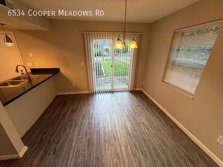 6534 Cooper Meadows Rd - Photo 4 of 16
