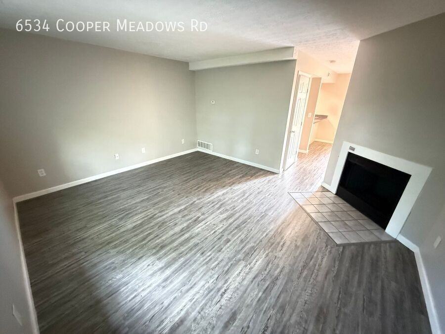 6534 Cooper Meadows Rd - Photo 6 of 16
