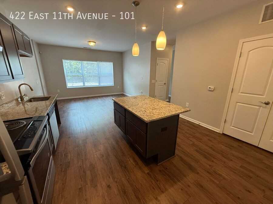 422 E 11th Ave #101 - Photo 4 of 24